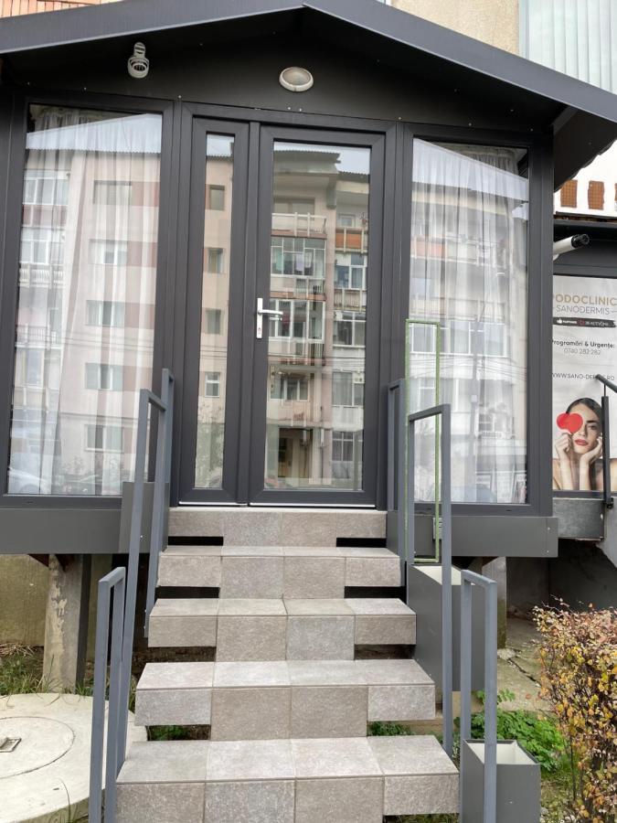 Luxury City Studios Curtea de Argeş Esterno foto